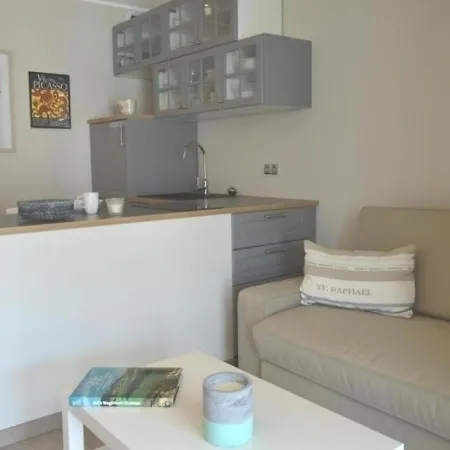 Des Iles Apartment Antibes