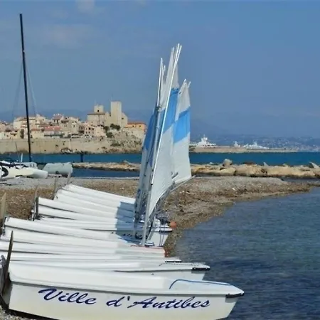 Des Iles Apartman Antibes